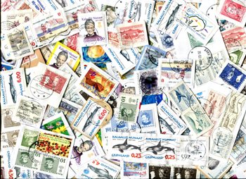 GREENLAND. Good mix of old & new; mostly clipped single paper with most of the FRAMA labels removed. Some better values through 2017.≈ 120  STAMPS/OZ .  RECEIVED: SEP 2018  **SOLD OUT**